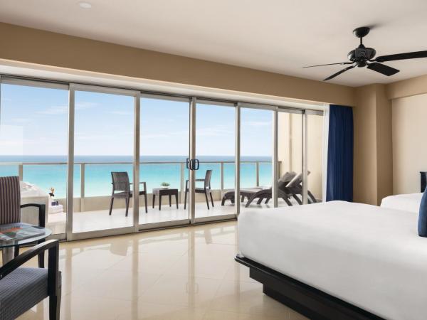 Seadust Cancun Family Resort - All Inclusive : photo 4 de la chambre suite 2 lits doubles côté océan - réservée aux adultes
