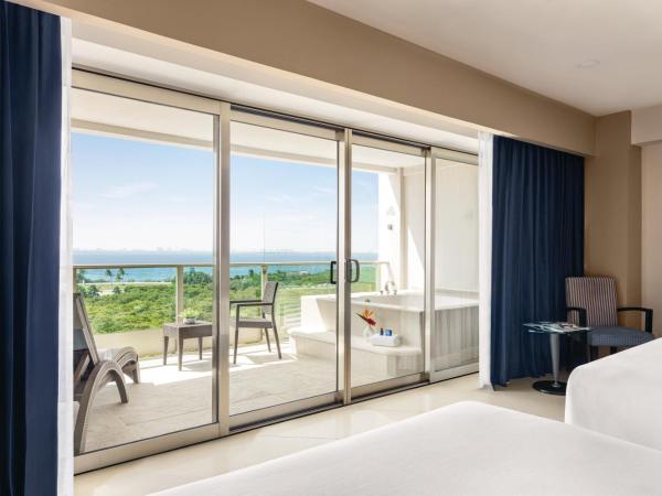 Seadust Cancun Family Resort - All Inclusive : photo 3 de la chambre suite double de luxe