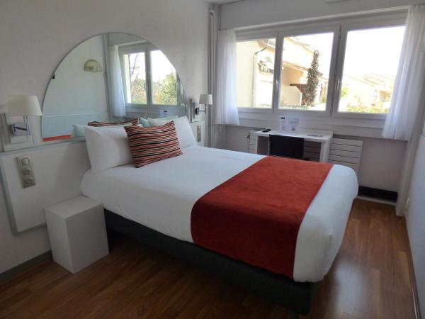 Cit'Hotel Escatel : photo 8 de la chambre chambre double standard