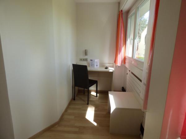 Cit'Hotel Escatel : photo 3 de la chambre chambre double ou lits jumeaux supérieure