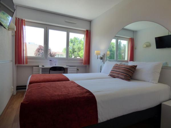 Cit'Hotel Escatel : photo 4 de la chambre chambre lits jumeaux