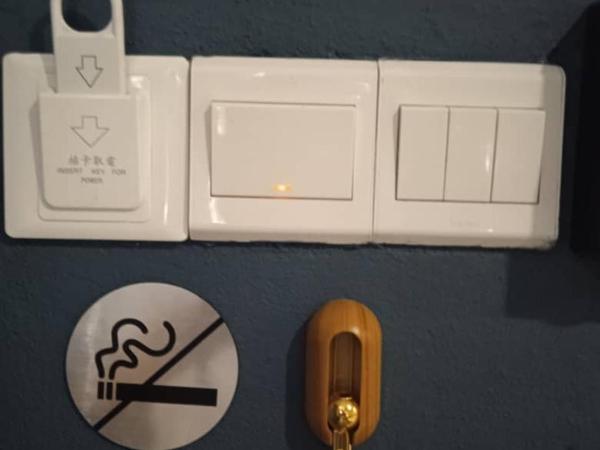 Wayton Express : photo 2 de la chambre chambre triple avec salle de bains commune