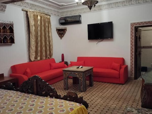 PALAIS LARAICHI Riad la porte bleue suites : photo 5 de la chambre suite lit king-size