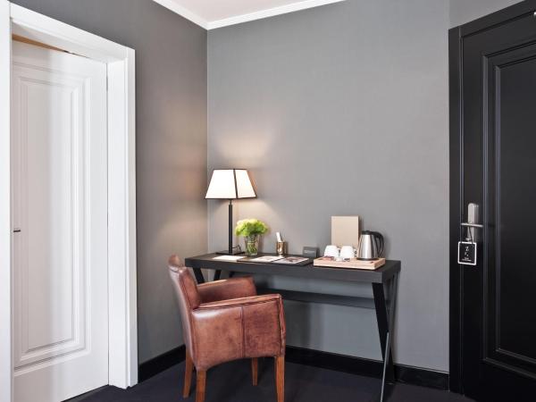 The Principal Madrid, Small Luxury Hotels : photo 5 de la chambre suite junior