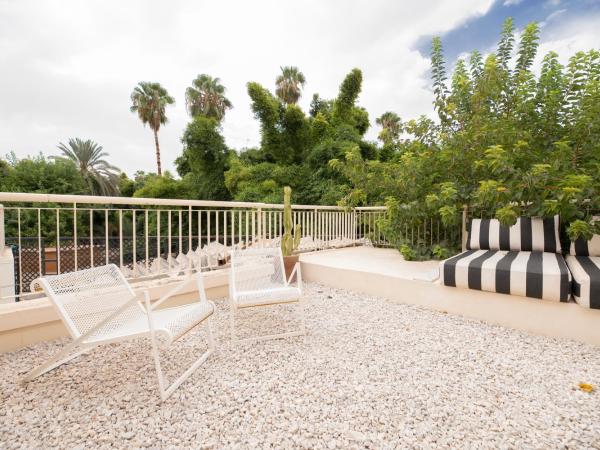 MORO Marrakech Boutique Hôtel : photo 6 de la chambre suite junior avec vue jardin sur le majorelle