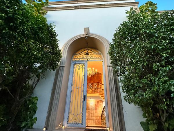 Casa Sasha's Mini Palace : photo 6 de la chambre chambre double avec salle de bains commune