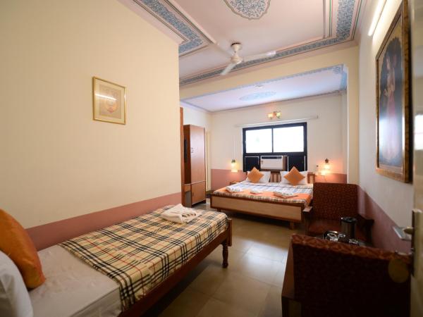 Chitra Katha - A Story Per Stay : photo 1 de la chambre chambre triple