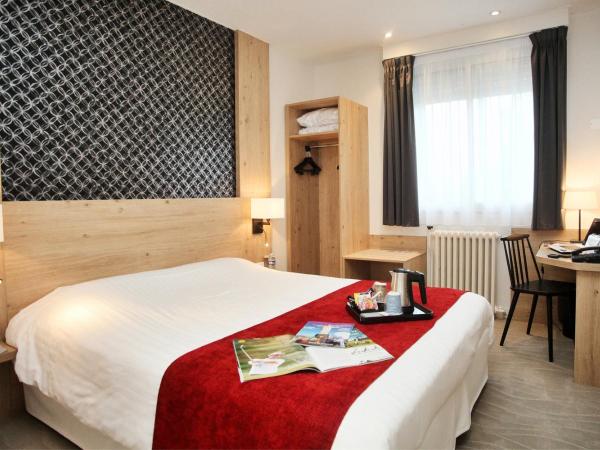 Kyriad Vannes Centre Ville : photo 2 de la chambre chambre double