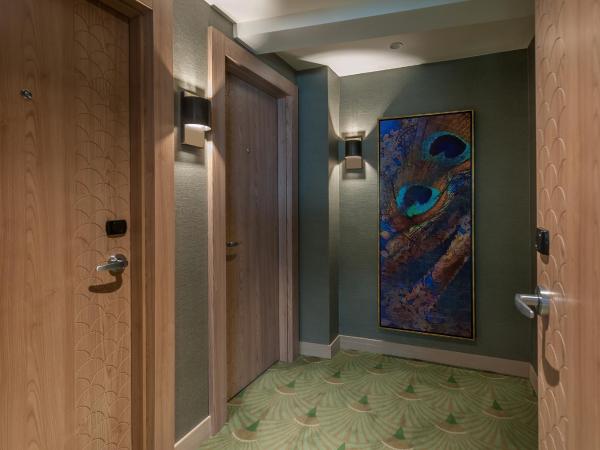 DoubleTree by Hilton Istanbul - Sirkeci : photo 9 de la chambre chambre familiale 2 chambres
