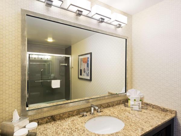DoubleTree Suites by Hilton Hotel Austin : photo 5 de la chambre suite 2 chambres - non-fumeurs