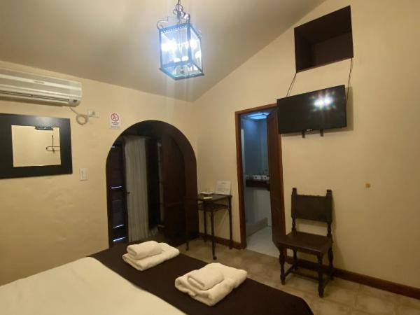 Hotel Las Chirimoyas : photo 10 de la chambre chambre double