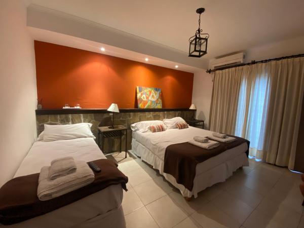 Hotel Las Chirimoyas : photo 8 de la chambre chambre triple