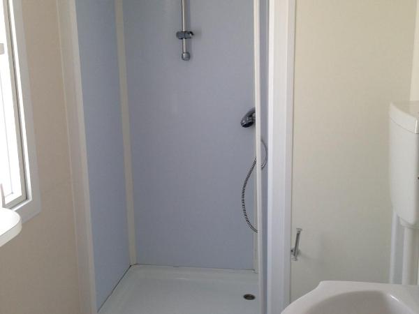 Easyatent Mobile home Bijela Uvala : photo 8 de la chambre mobile home