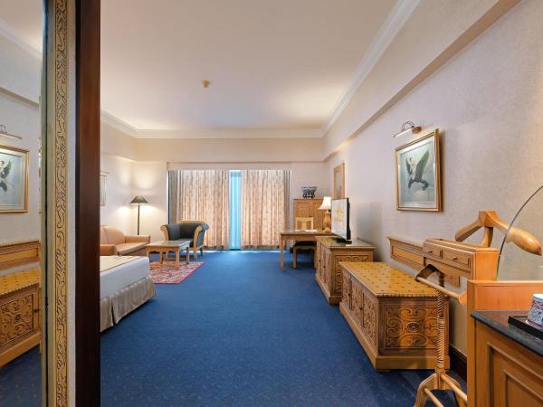Sunlake Waterfront Resort & Convention : photo 2 de la chambre suite orientale