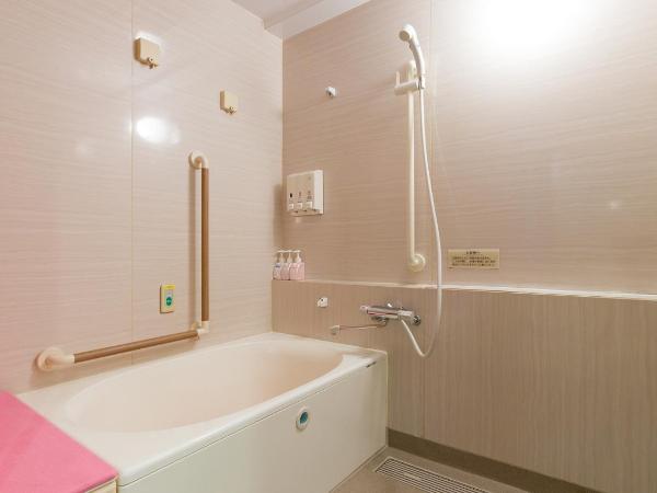 Toyoko Inn Tokyo eki Shin ohashi Mae : photo 5 de la chambre chambre lits jumeaux accessible aux personnes à mobilité réduite - non-fumeurs