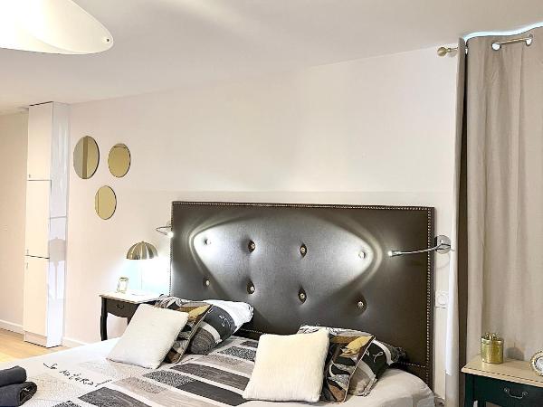 Suite Junior Layon - Maison Bossoreil : photo 8 de la chambre chambre double supérieure