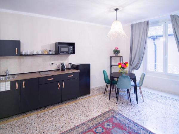 La Piazzetta Rooms & Apartments : photo 3 de la chambre studio