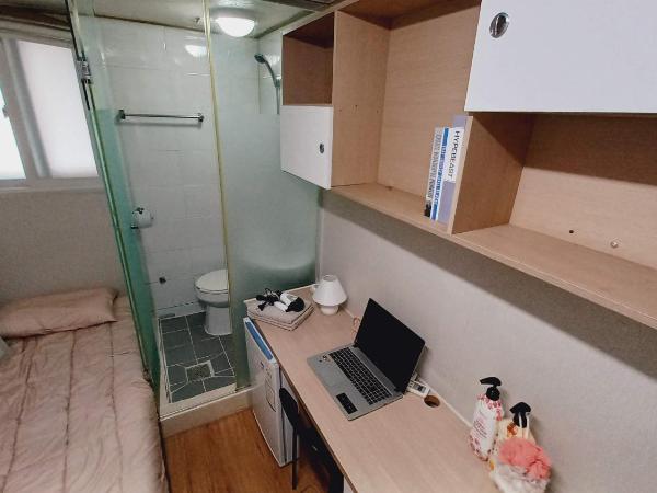 Haechi Stay GuestHouse - For foreigners only : photo 6 de la chambre chambre simple avec salle de bains privative