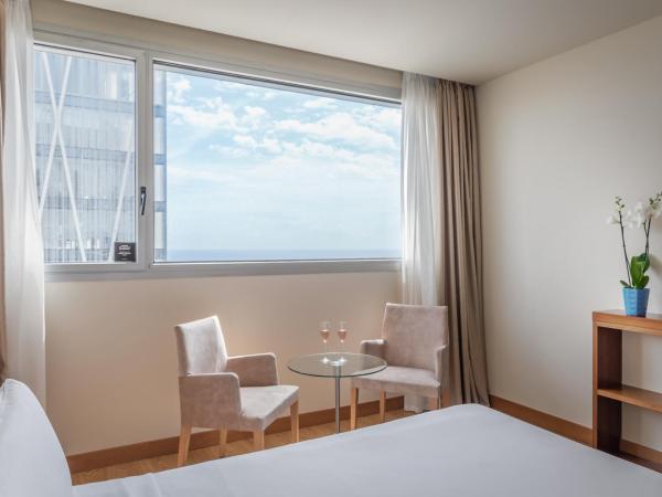 Hotel SB Diagonal Zero 4 Sup : photo 1 de la chambre chambre double ou lits jumeaux supérieure - vue sur mer