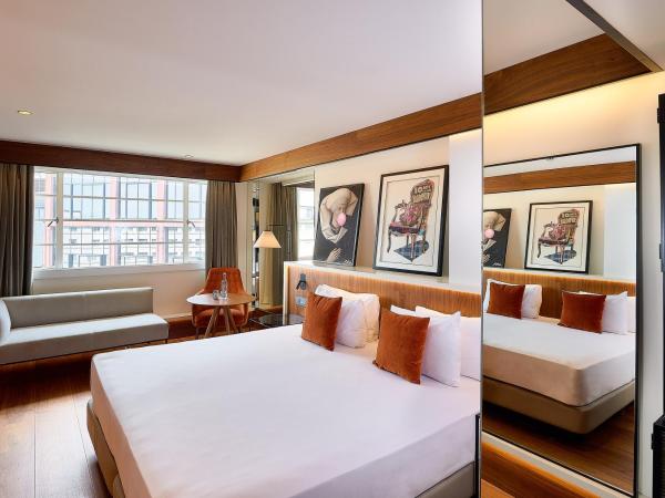 Melia White House Hotel : photo 3 de la chambre chambre premium the level avec accès au salon exécutif