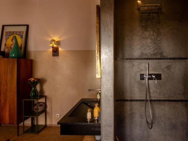 Riad Bab 54 : photo 6 de la chambre chambre double standard