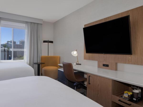 DoubleTree by Hilton Las Vegas East Flamingo : photo 9 de la chambre chambre avec 2 grands lits queen-size 