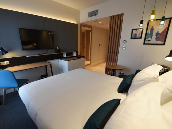 Holiday Inn Dijon Sud - Longvic, an IHG Hotel : photo 6 de la chambre chambre standard lit queen-size