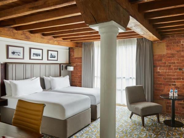 Manchester Marriott Victoria & Albert Hotel : photo 3 de la chambre chambre lits jumeaux