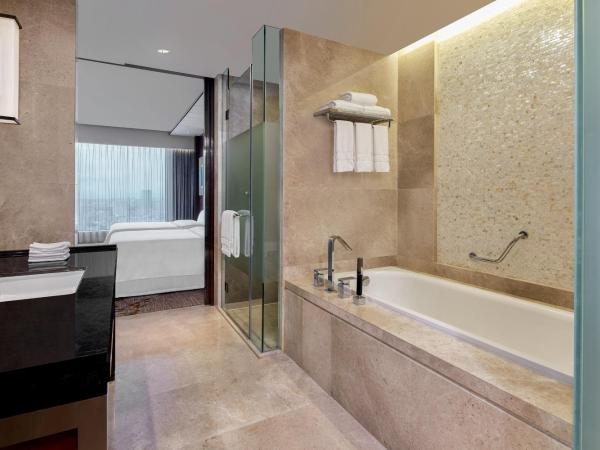 The Westin Pazhou : photo 4 de la chambre chambre lit king-size premier westin