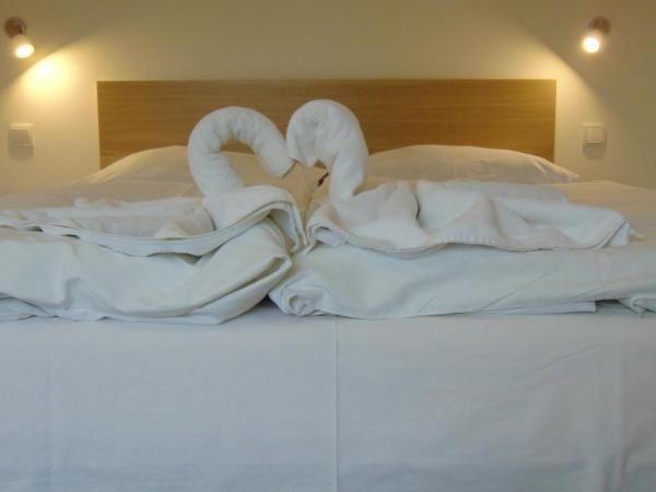 Hotel Isora : photo 4 de la chambre chambre deluxe double ou lits jumeaux