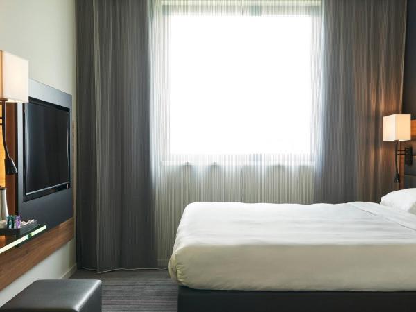 Moxy Frankfurt Airport : photo 1 de la chambre grande chambre familiale moxyfied family sleeper
