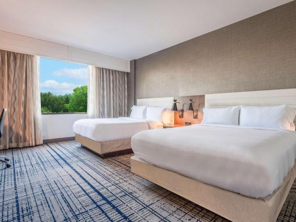 DoubleTree by Hilton South Charlotte Tyvola : photo 1 de la chambre chambre double avec 2 lits doubles - non-fumeurs