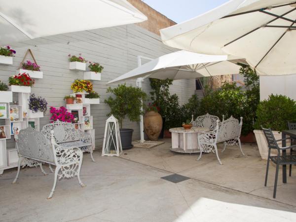 Palazzo Brunaccini Boutique Hotel : photo 3 de la chambre suite art