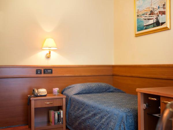 Hotel Kristal - Liburnia : photo 2 de la chambre chambre simple - vue sur mer