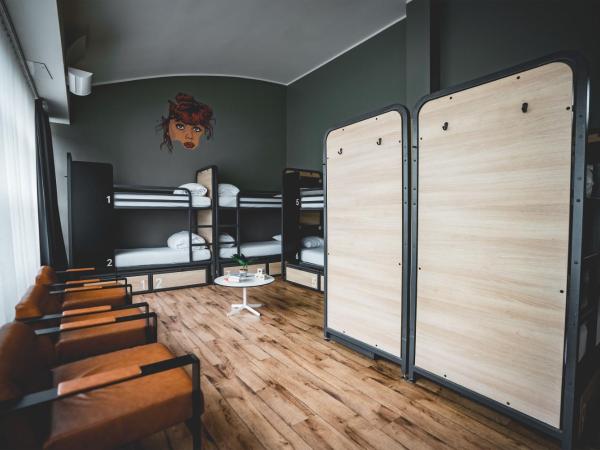 Generator Dublin : photo 3 de la chambre dortoir pour femmes de 10 lits