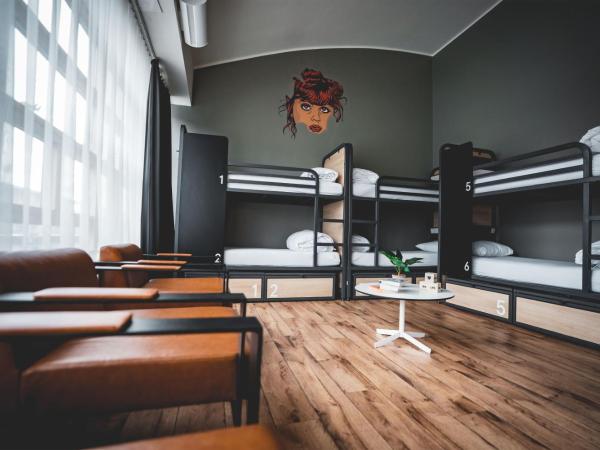 Generator Dublin : photo 6 de la chambre dortoir pour femmes de 10 lits