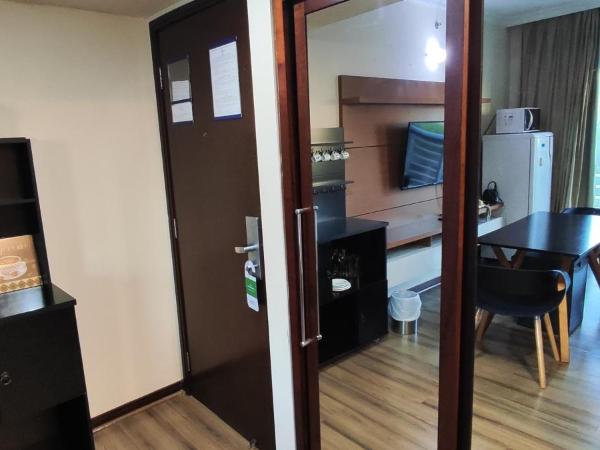 Flat BT Verbo Divino : photo 10 de la chambre chambre triple confort