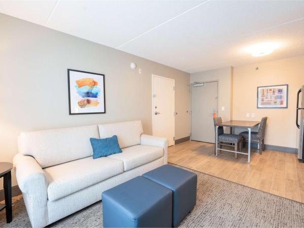 Hampton Inn & Suites Memphis East : photo 3 de la chambre suite 1 chambre lit king-size - non fumeurs 