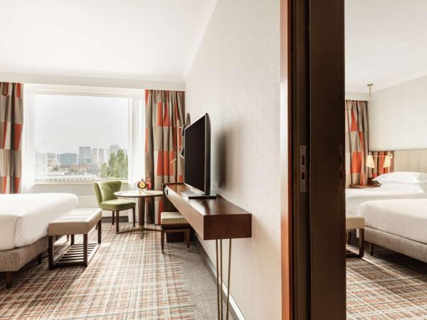 Hilton Amsterdam : photo 1 de la chambre chambres familiales communicantes 