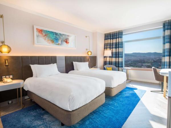 Hilton Diagonal Mar Barcelona : photo 7 de la chambre chambre lits jumeaux exécutive