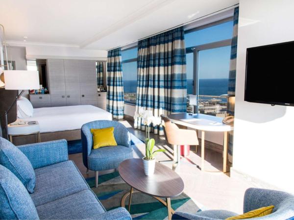 Hilton Diagonal Mar Barcelona : photo 8 de la chambre suite méditerranéenne