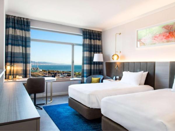 Hilton Diagonal Mar Barcelona : photo 4 de la chambre chambre lits jumeaux exécutive