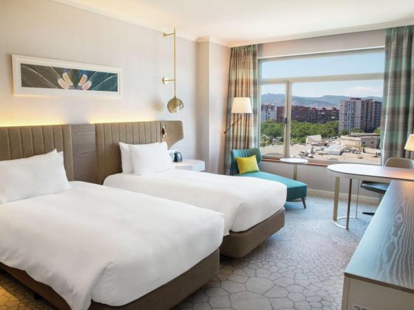 Hilton Diagonal Mar Barcelona : photo 1 de la chambre chambre lits jumeaux