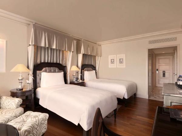 Hilton Mumbai International Airport Hotel : photo 3 de la chambre chambre lits jumeaux exécutive avec accès au salon