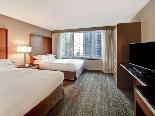 Embassy Suites by Hilton Chicago Downtown Magnificent Mile : photo 4 de la chambre suite avec 2 lits doubles - non-fumeurs