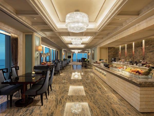 Conrad Dalian : photo 4 de la chambre deluxe harbour suite - lounge access