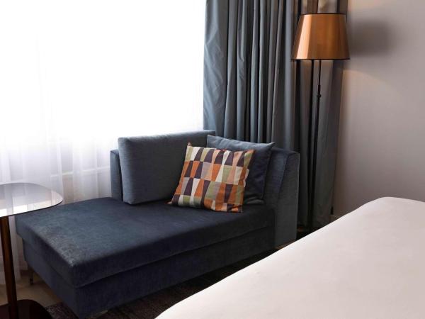 Hilton Helsinki Strand : photo 1 de la chambre chambre lit king-size