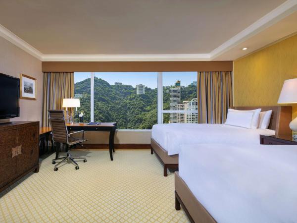 Conrad Hong Kong : photo 1 de la chambre chambre lits jumeaux de luxe avec vue sur le pic
