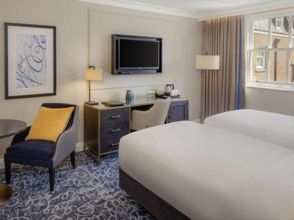 Hilton London Euston : photo 4 de la chambre chambre lits jumeaux