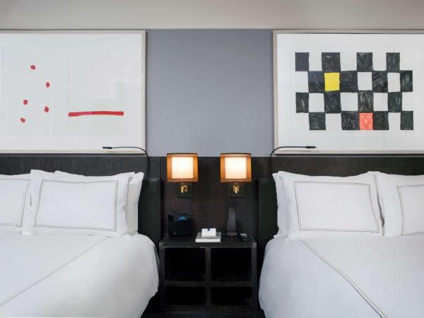 Conrad New York Downtown : photo 2 de la chambre suite deluxe avec 2 lits doubles